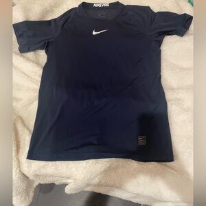 L Nike Tshirt